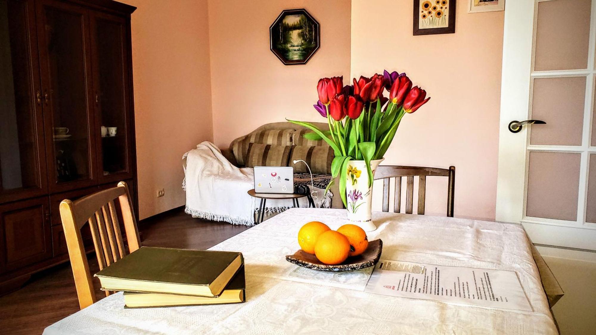 Kyiv Top Location 60M2 Apt In Old City Fast Wifi Selfchekin Exterior photo